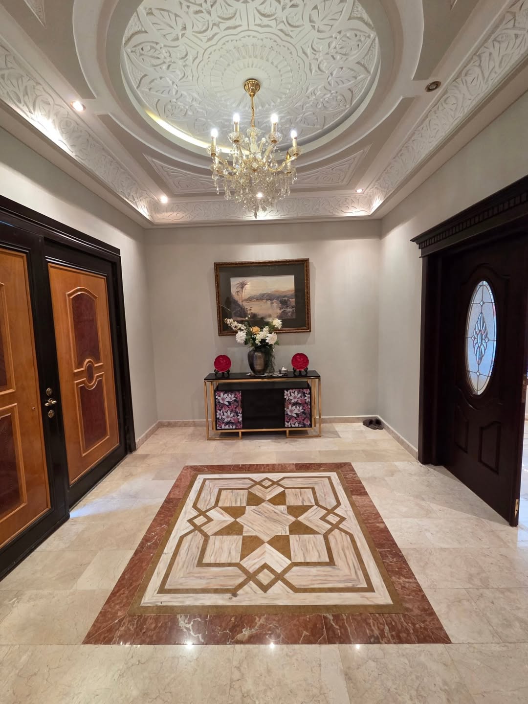 مدخل الشاليه الرخامي